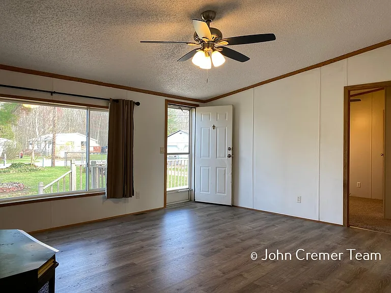 4742 Torsten St — Photo 4