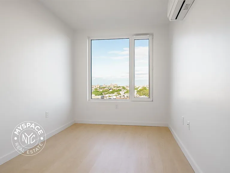 1499 Bedford Ave #9P — Photo 6