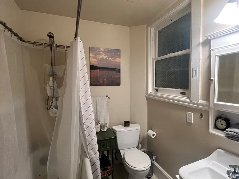 512 Frederick St #3 — Photo 10