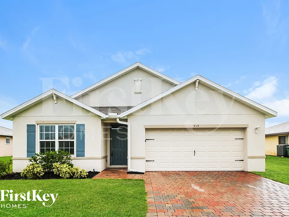 519 SW 29th Ter