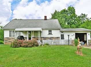 1100 Niles Vienna Rd, Vienna, OH 44473