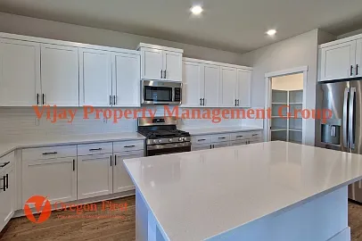 6810 NE 16th Ave — Photo 15