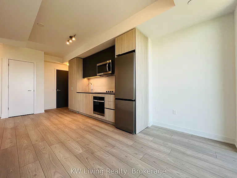 5858 Yonge St #3105 — Photo 8