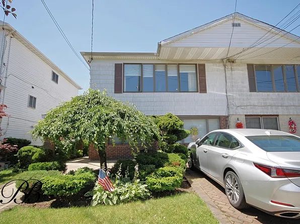 2228 Bergen Ave, Brooklyn, NY 11234