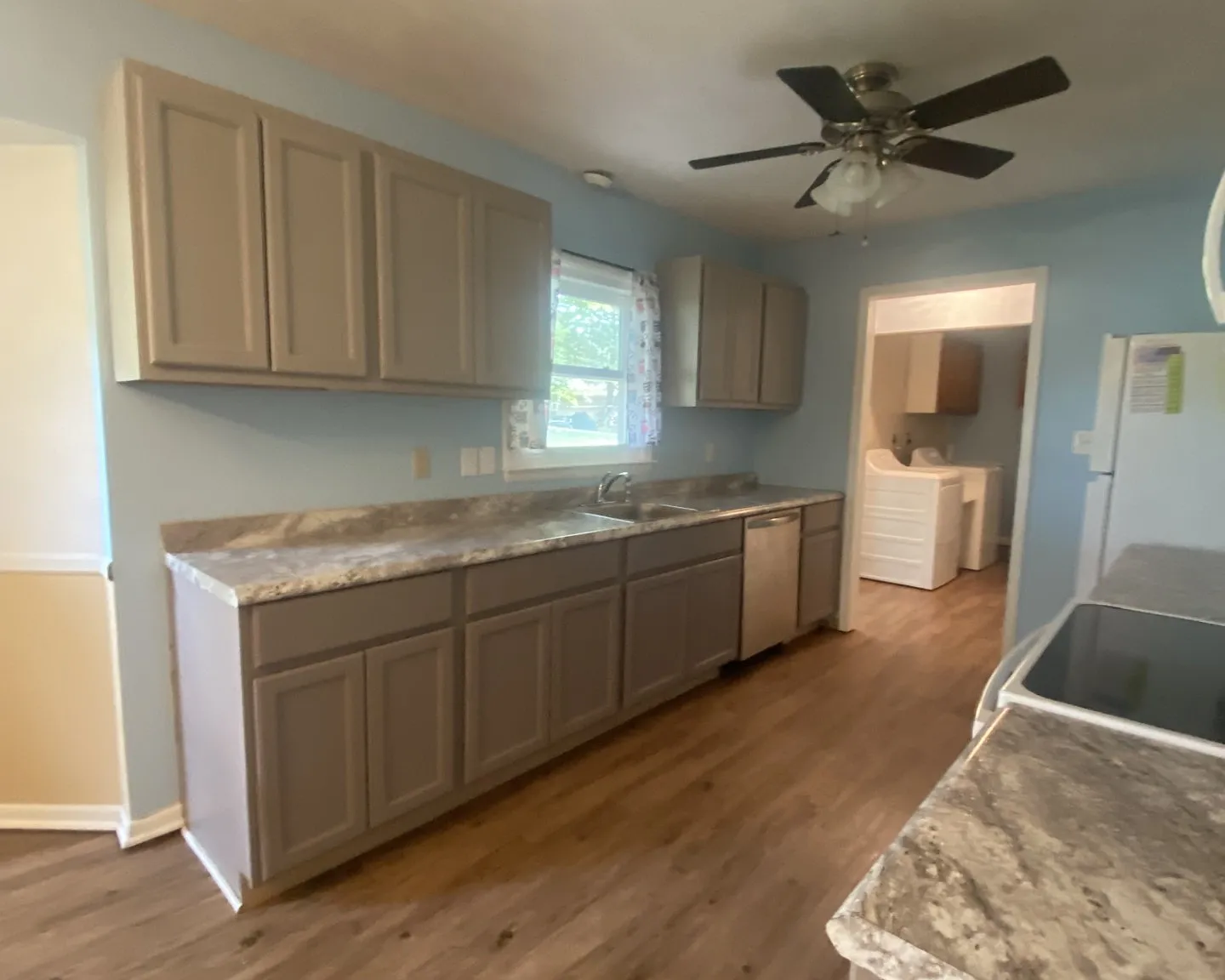 3 bed, 1434 sqft, $1,500 — Photo 3