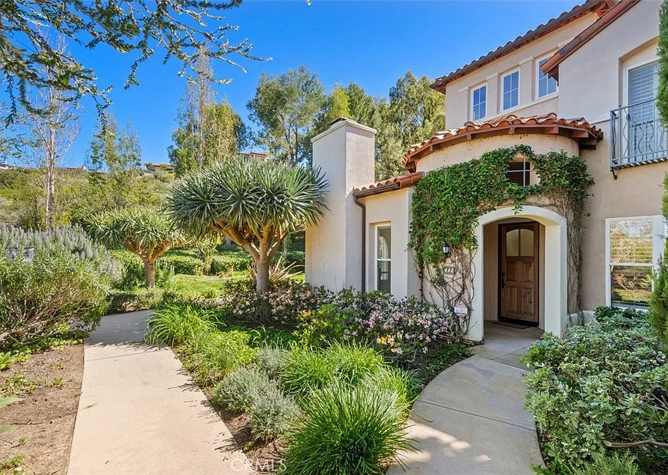 11 Sorrento Ct