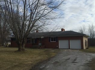 7495 Shea Rd, Cottrellville, MI 48039