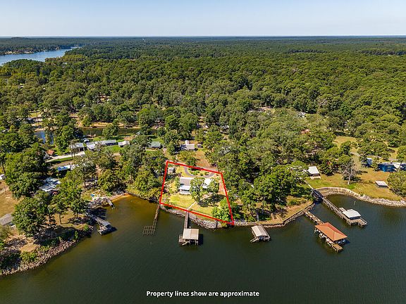 5th image of 245 Cove Rd