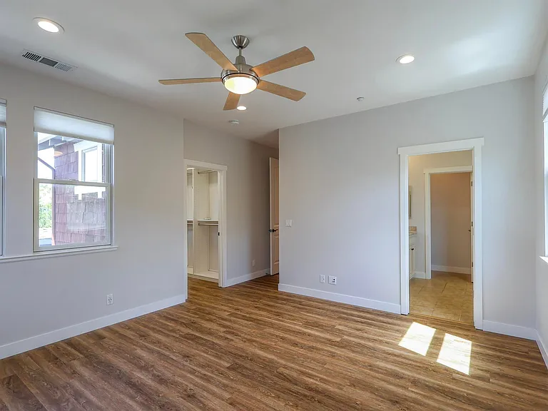 1288 Pistachio Ter — Photo 11