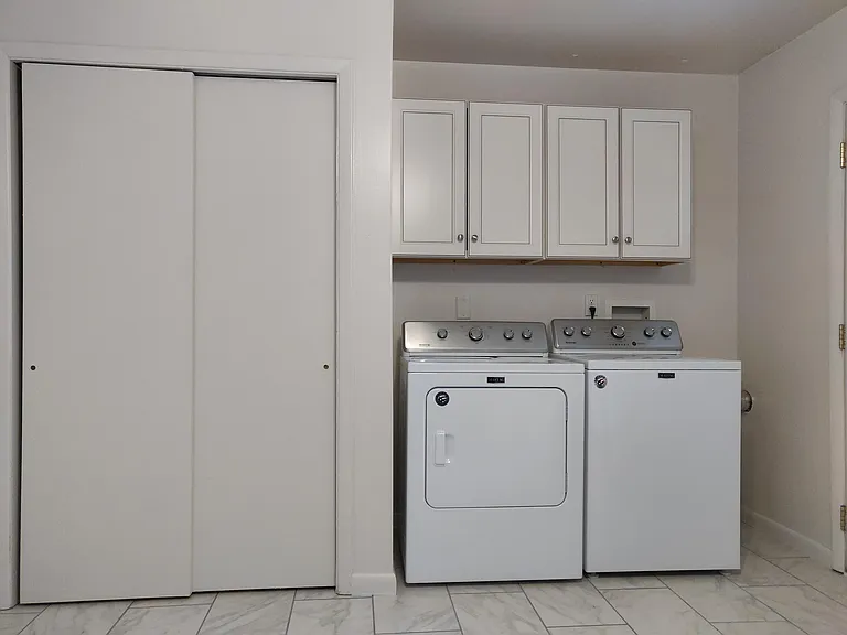 3434-3436 Woodmar Ct — Photo 6