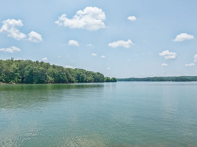 Edgewater on Lanier — Photo 22
