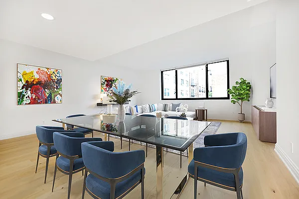 Sold by Jade Stone Real Estate Consulting | media 17