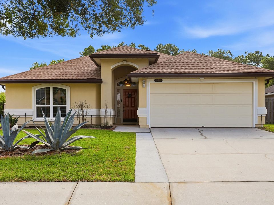 1st image of 385 Whisper Ridge Dr