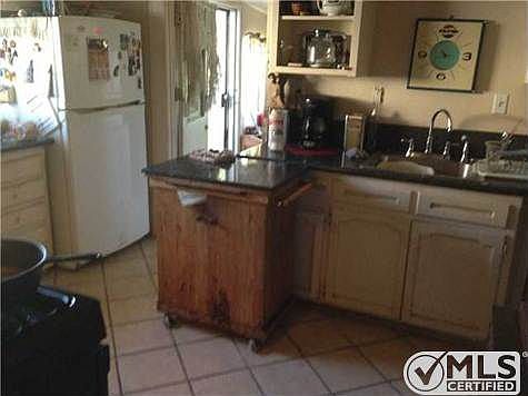 3rd image of 2563 K St
