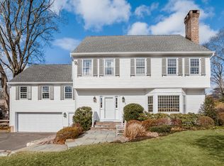 9 Colony Rd, Darien, CT 06820