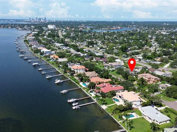 4324 Bayshore Blvd NE, Saint Petersburg, FL 33703