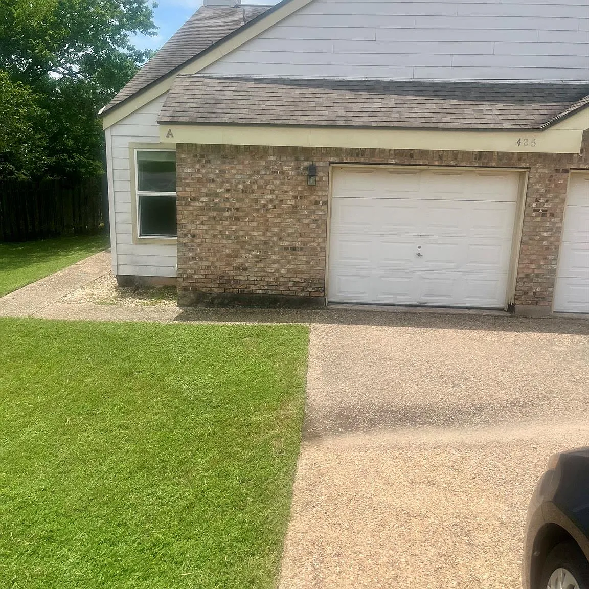 2 bed, 2.0 bath, 1996 sqft, $1,650 — Photo 1