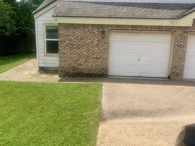 426 Sailmaster St — Photo 1