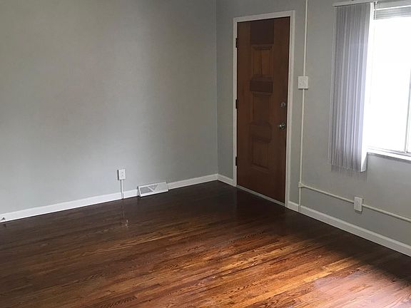 2nd image of 5041 Ulena Ave