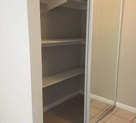 4th image of 3619 44th St APT 6