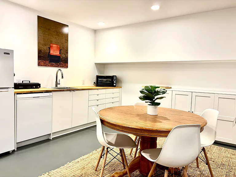 1633 S Logan St #3 — Photo 15