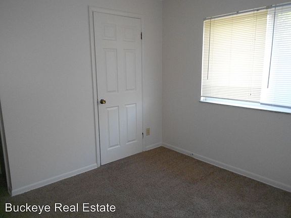 3rd image of 1919 Indianola Ave APT J