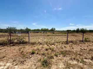 103 County Road 1670 LOT 10, Moore, TX 78057