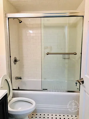 Rented by Brooklyn Heights Real Estate Inc | media 8