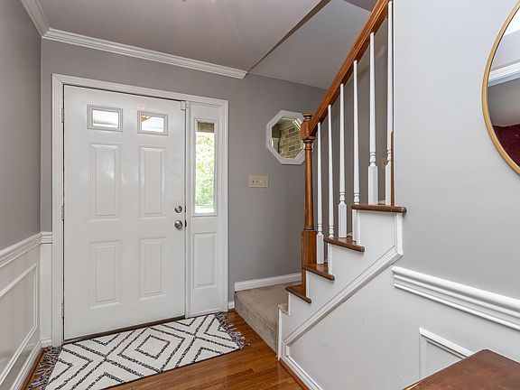 4th image of 865 Chilesburg Ct