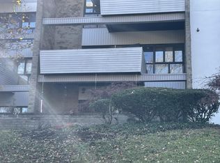 399 W Galbraith Rd UNIT 102, Cincinnati, OH 45215