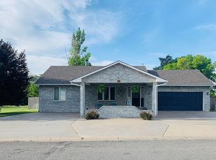 106 E Prospect Ave, Cimarron, KS 67835