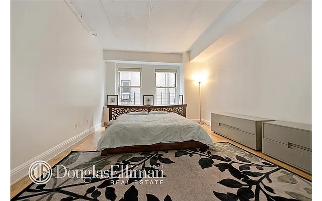 Rented by Douglas Elliman | media 3