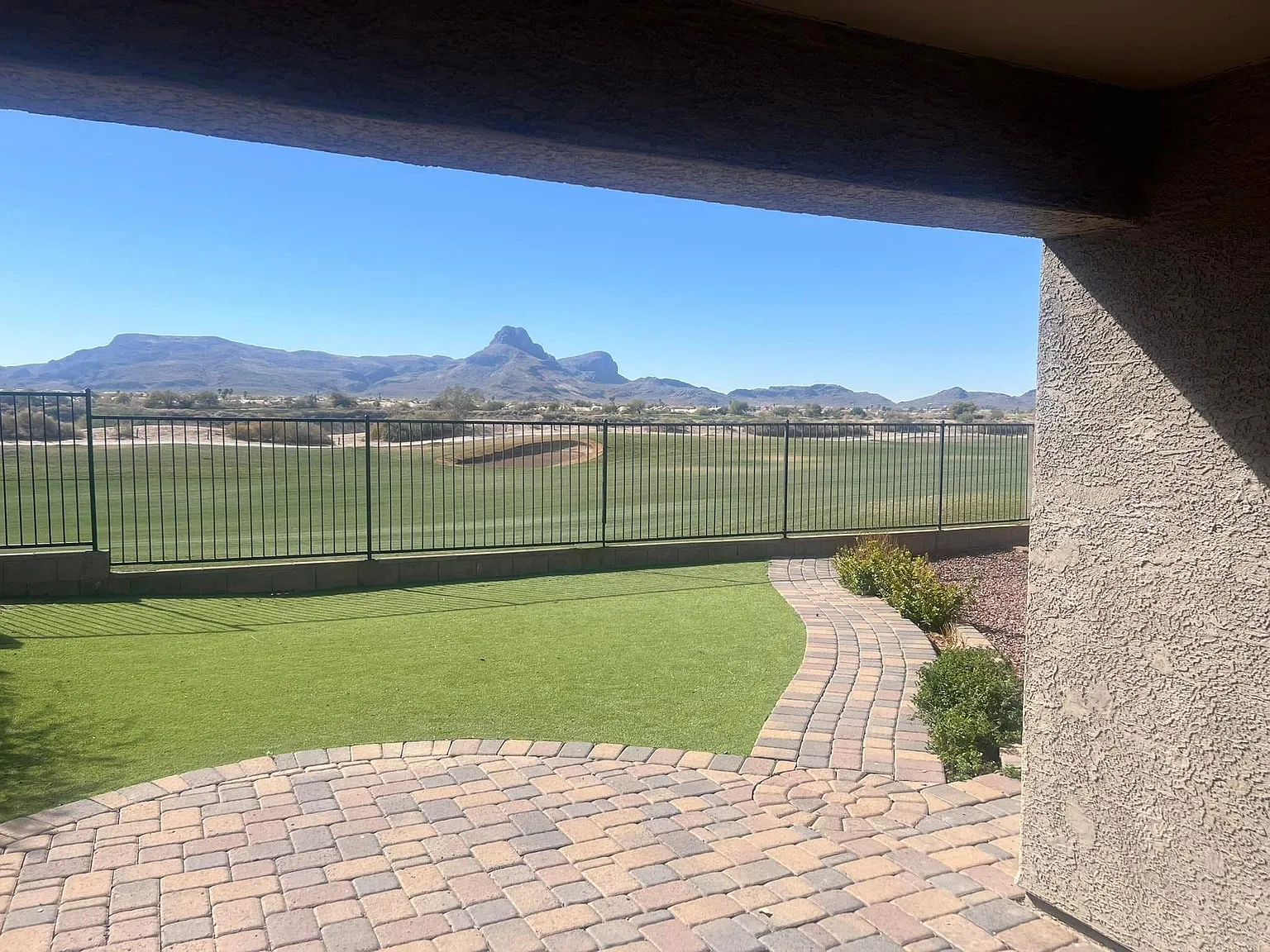 4 bed, 1850 sqft, $2,300 — Photo 4