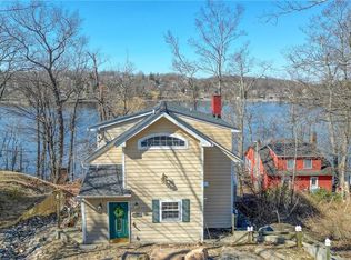 92 Osseo Park Rd, Monroe, NY 10950