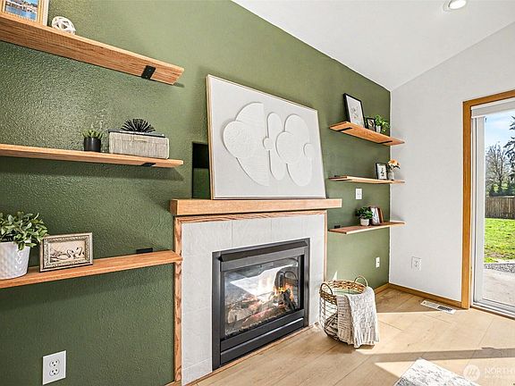5th image of 16203 SE Palouse Avenue