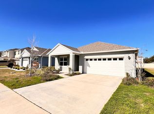 5239 Mahogany Dr, Mount Dora, FL 32757