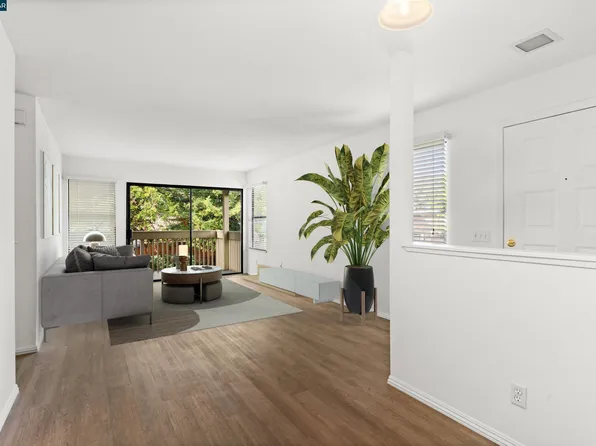 4510 Melody Dr APT 15, Concord, CA 94521