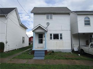 404 W Smithfield St, Mt Pleasant, PA