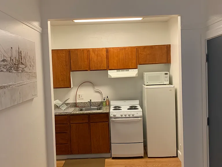 1715 Sonoma Blvd #207 — Photo 15