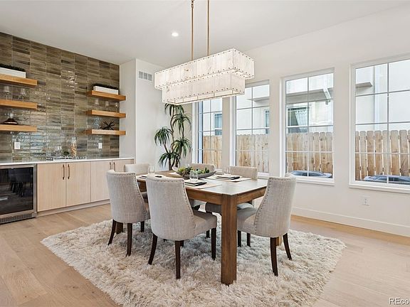 5th image of 2311 S Josephine Street