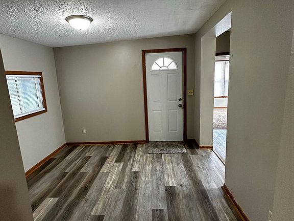 2nd image of 1402 Omaha St #Om1402
