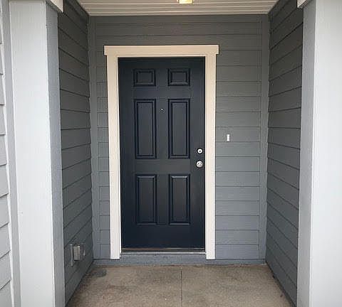 2nd image of 146 Onyx Ct