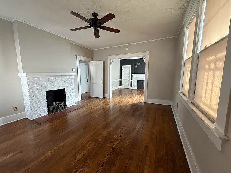 1999 Peabody Ave — Photo 12