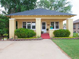 611 N Caddo St, Weatherford, OK 73096