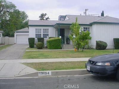 19134 Delano St, Reseda, CA, 91335