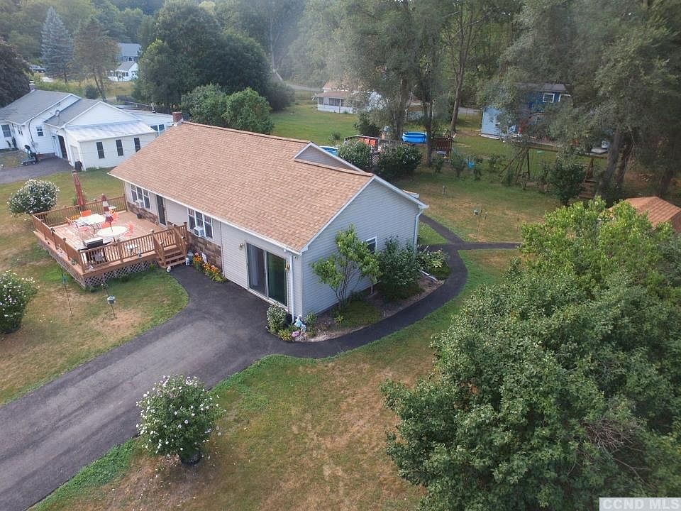 1st image of 50 Circle Dr