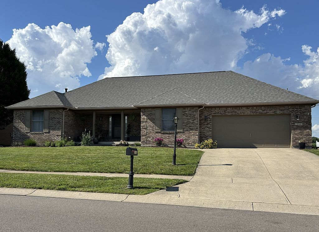 924 Orville Way - Property Image