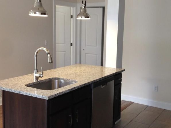 264 Union St APT 1