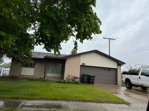 14000 Levan Rd, Livonia, MI 48154