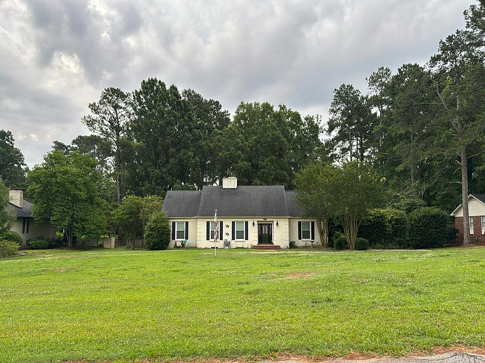 1st image of 111 Northwoods Rd